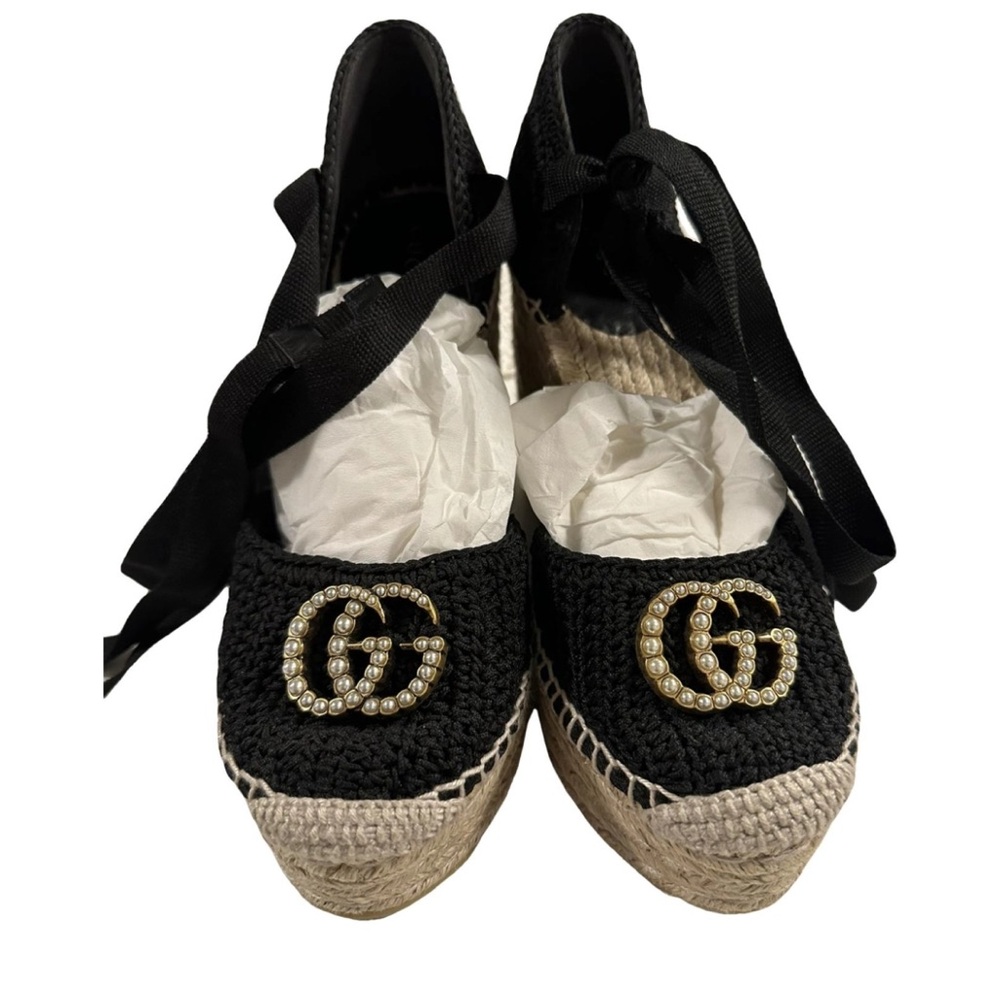 Gucci Black Espadrille Flats with Pearl Logo